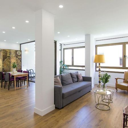 Homeforguest Stylish And Modern Apartment Overlooking Las Canteras Las Palmas de Gran Canaria Exterior photo